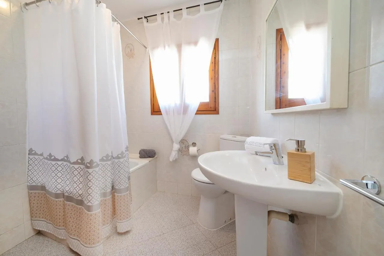 21 Sleeps Private Pool Villa & Bbq Near Barcelona Rocafort  0*, Rocafort (Catalonia)