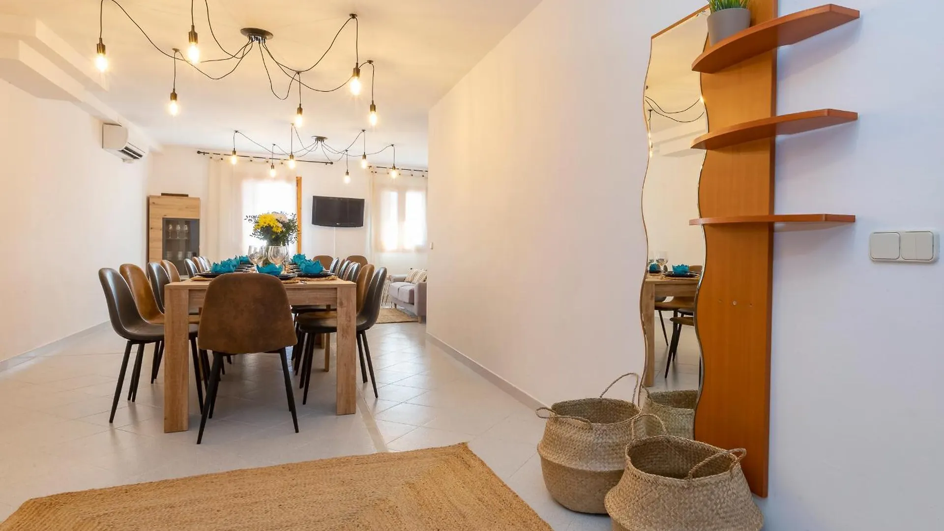 21 Sleeps Private Pool Villa & Bbq Near Barcelona Rocafort